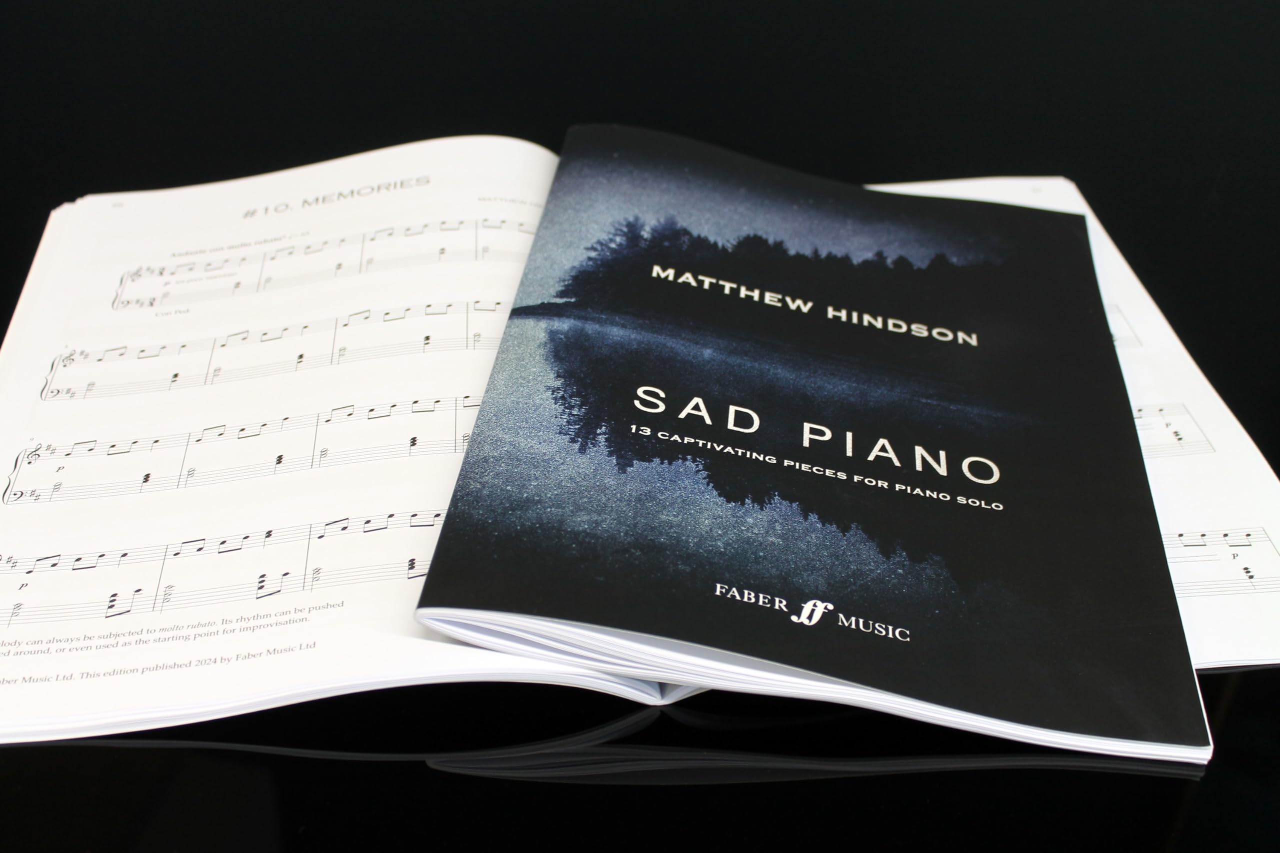 Sad Piano : 13 Captivating Pieces for Piano Solo